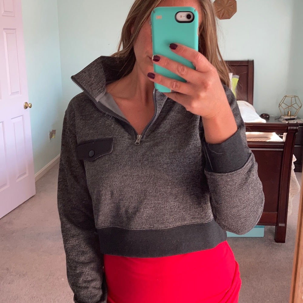 🧁Shameless🧁 crop fleece - Picture 7 of 7